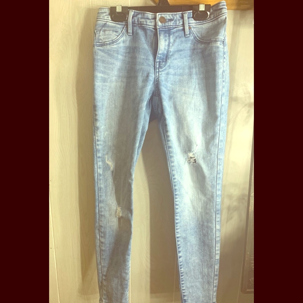 ☕️Distressed Jegging 👖 EUC